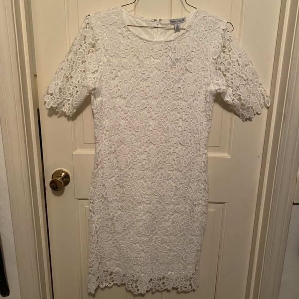 Nina Leonard White Lace dress, Brand new with tags attached, Size small.